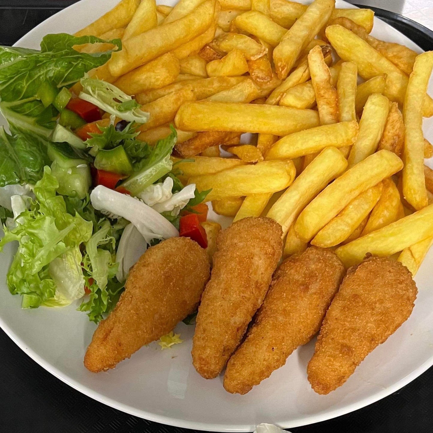 Chicken Goujons with fries |